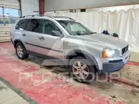 2004 Volvo XC90 photo