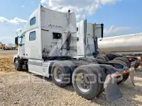 2004 Volvo VNL фото