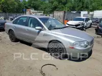 2004 Volvo S80 photo