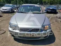 2004 Volvo S80 photo