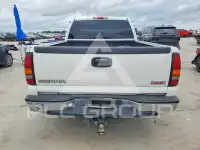2004 GMC Sierra photo