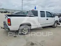2004 GMC Sierra photo