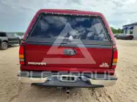 2004 GMC Sierra photo