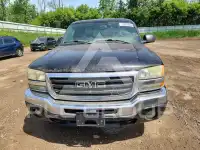 2004 GMC Sierra photo