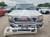 2004 GMC Sierra photo
