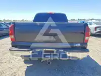 2004 GMC Sierra photo