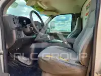 2004 GMC Savana photo