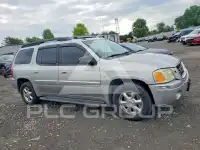 2004 GMC ENVOY photo