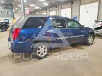 2004 GMC ENVOY photo