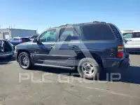 2004 GMC YUKON photo