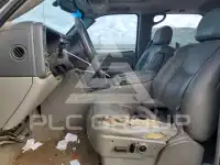2004 GMC YUKON фото