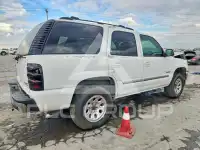 2004 GMC YUKON фото