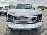 2004 GMC YUKON фото