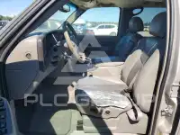 2004 GMC YUKON photo