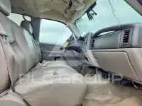 2004 GMC YUKON фото