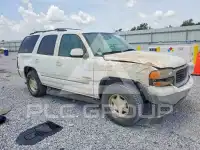 2004 GMC YUKON photo