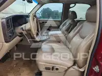 2004 GMC YUKON фото