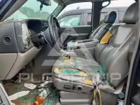 2004 GMC YUKON фото