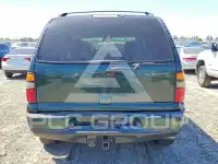 2004 GMC YUKON фото