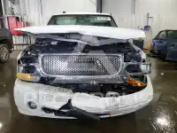 2004 GMC YUKON фото