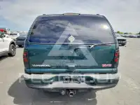 2004 GMC YUKON фото