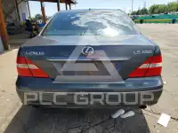 2004 Lexus LS430 фото