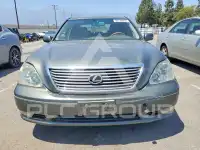 2004 Lexus LS430 photo