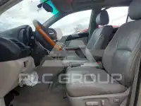 2004 Lexus RX330 photo
