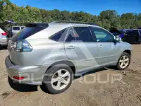 2004 Lexus RX330 photo