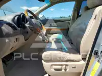 2004 Lexus RX330 photo