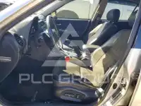 2004 Lexus IS photo