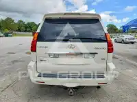 2004 Lexus GX photo