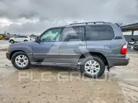 2004 Lexus LX470 фото