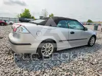 2004 SAAB 9-3 photo