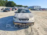 2004 SAAB 9-5 photo