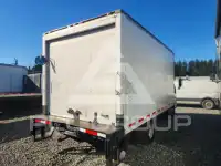 2004 Isuzu NPR photo