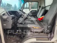 2004 Isuzu NPR photo