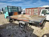 2004 Isuzu NPR фото