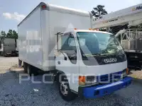 2004 Isuzu NPR photo