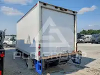 2004 Isuzu NPR photo