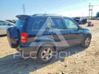 2004 Toyota RAV4 photo
