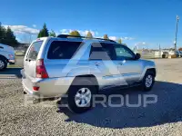 2004 Toyota 4 RUNNER photo