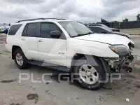 2004 Toyota 4 RUNNER photo