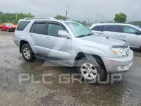2004 Toyota 4 RUNNER photo