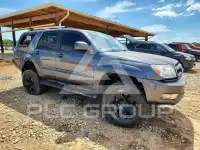 2004 Toyota 4 RUNNER photo