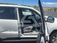 2004 Toyota 4 RUNNER photo