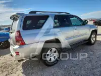 2004 Toyota 4 RUNNER photo