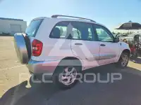 2004 Toyota RAV4 фото