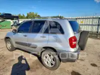 2004 Toyota RAV4 photo