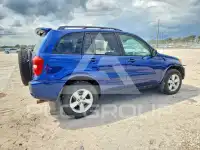 2004 Toyota RAV4 photo